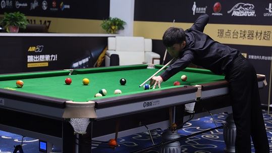 社交媒体粉 社交媒体粉