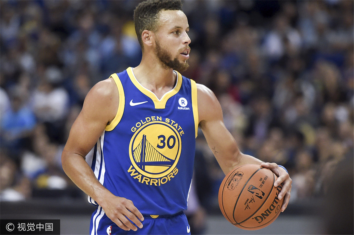 一个镜头定 一个镜头定